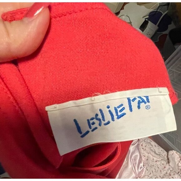 Vintage 80s Leslie Fay Red Knit Cap Sleeve Elastic Waist Midi Dress - Picture 5 of 9